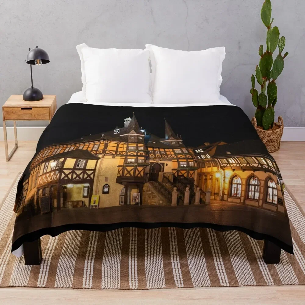 

Wernigerode Rathaus bei Nacht Throw Blanket Single Thermal Hairy Sofas Blankets