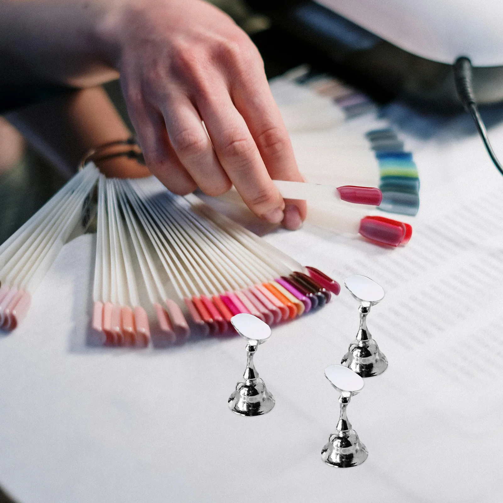 2 ورقة مزدوجة الوجهين مسمار حامل ملصقات غير مرئية شفافة لاصقة النقاط مسمار الغراء ملصقات عرض النقاط ذاتية اللصق #6