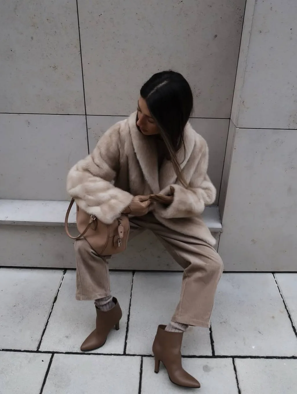 Women Faux Mink Fur Coats Solid Fur Jackets Cotton Linen Turn Down Collar Long Sleeves Single Breasted Cinched Waist 2026 Winter