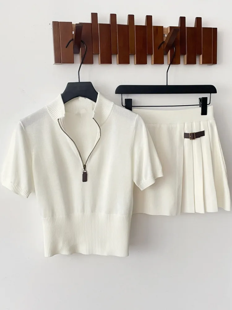 

New Summer Knit Short Sleeve Two Piece Women Casual Polo Collar Knitwear Tshirts Tops Suits High Fashion Attire Sports Style Set