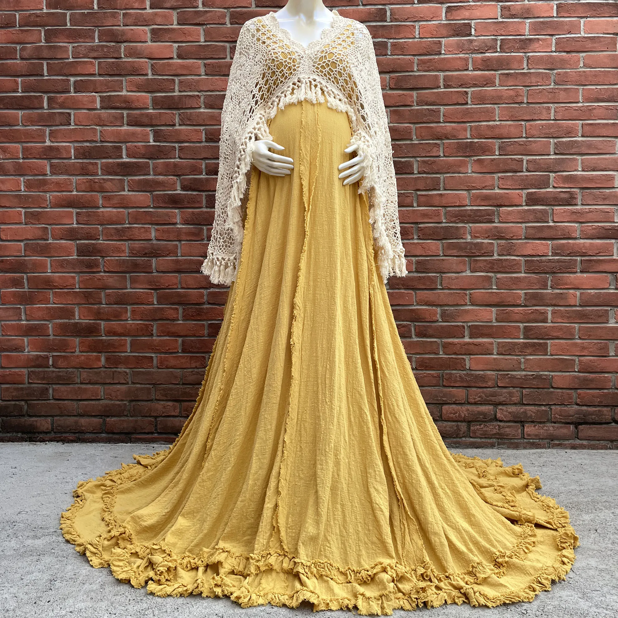 

Don&Judy Crochet Lace Cape Maternity Dress Boho Style Long Sleeve V Neck Ruffle Hem Floor Length Gown for Pregnancy Shoots