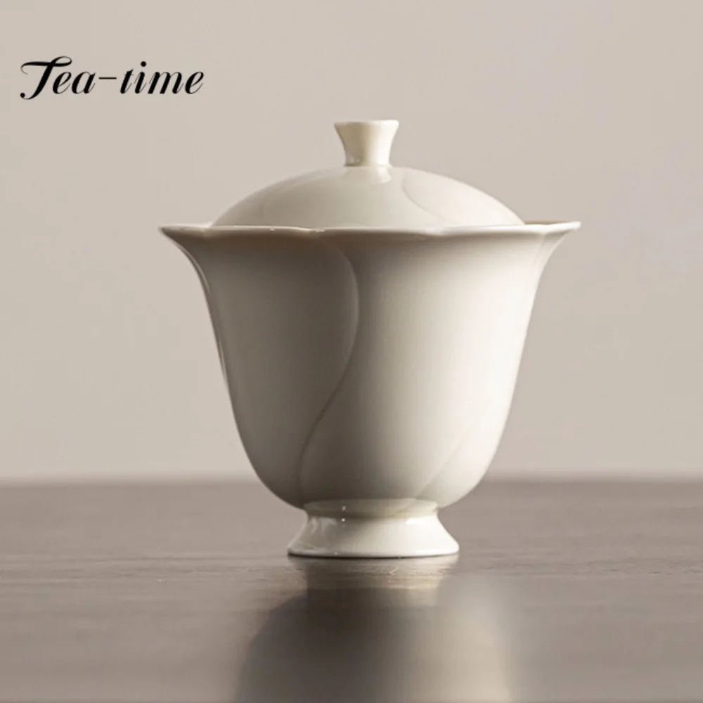 90ml Chinese Ding Kiln White Ceramic Flower Mouth Gaiwan Retro Tea Lid Set Tea Tureen Tea Making Cover Bowl Teaware Craft Gifts