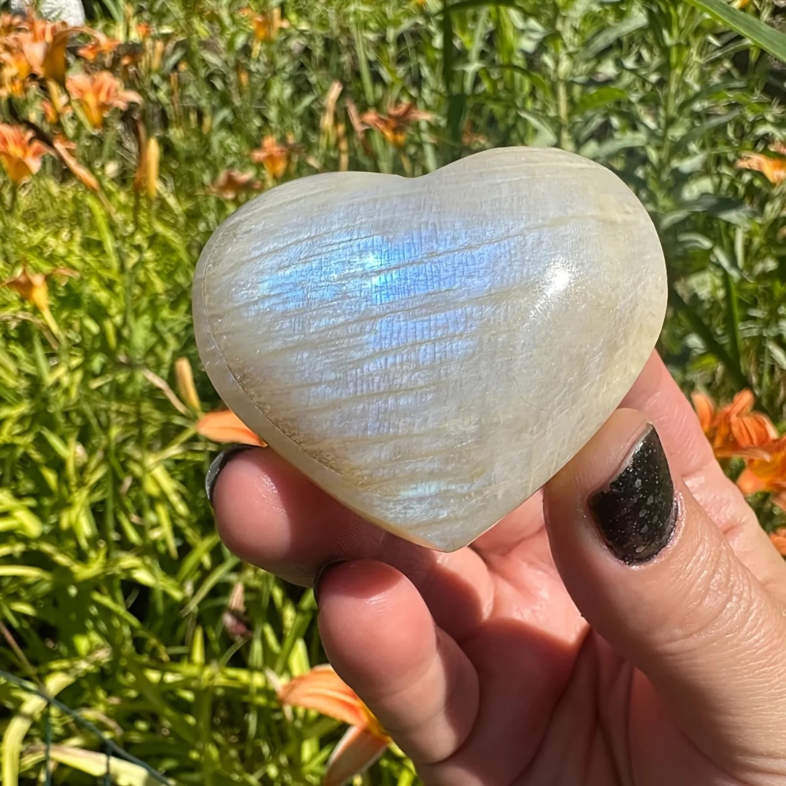 1PC Blue Moonstone Heart, Elegant Calming Faux Gemstone for Making, Home Decor