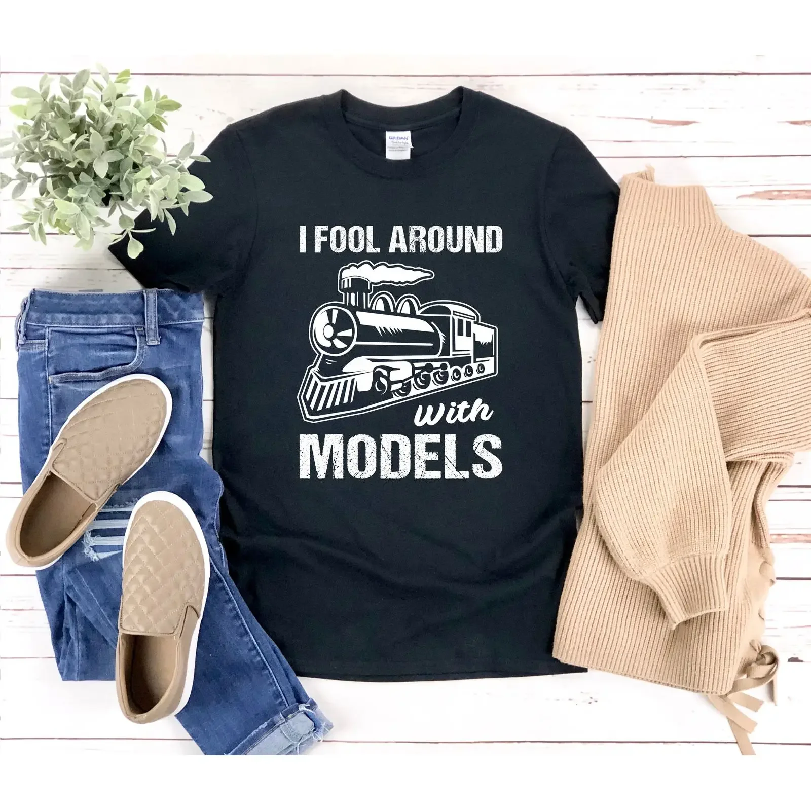 Je m'amuse avec les modèles, T-shirt drôle pour les passionnés de trains, ingénieur, locomotive, vintage, légèrement délavé, idéal pour le quotidien, extensible.