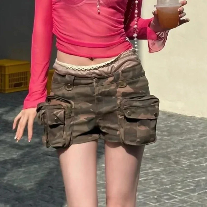 

Камуфляжные шорты в американском стиле ретро Y2k для детей, летние тяжелые короткие штаны с большими карманами, новинка 2025 года, прямые шорты с высокой талией