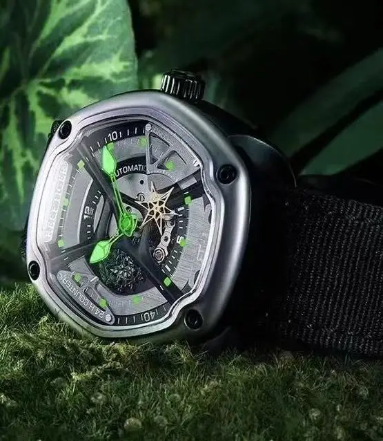 【REEF TIGER】 Orologi da uomo, potenti orologi meccanici con movimento, orologi automatici a cinque stelle, orologi da uomo d'affari da uomo