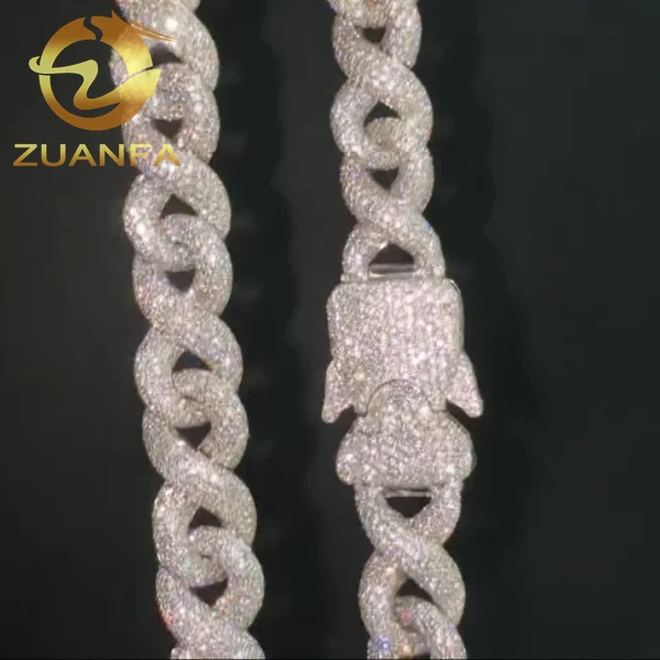 Lock Special 925 Silver Moissanite Cuban Link Chain 18mm Iced Out Cuban Chain Necklace Hip Hop Lab Diamond Moissanite Chain.