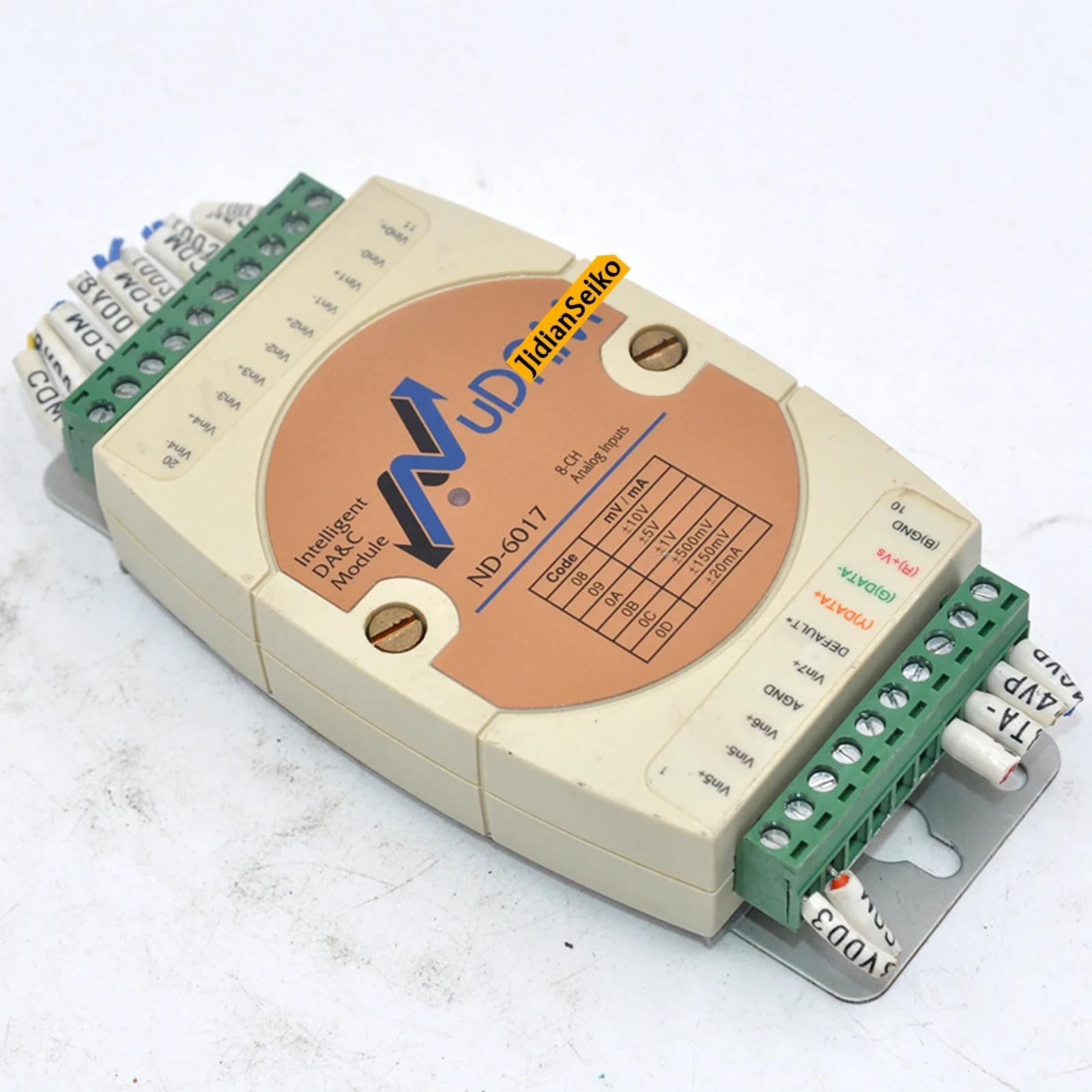 

ND-6017 8-channel Analog Input Module