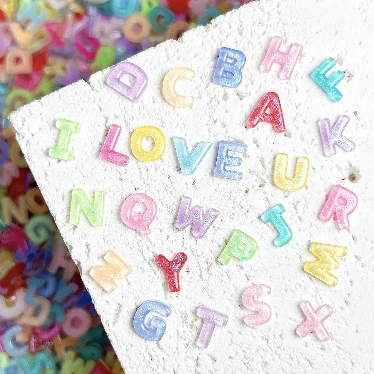 Jalea translúcida, letras coloridas, dijes de resina para uñas, alfabeto inglés luminoso Kawaii regordete, decoraciones artísticas para uñas, piezas para uñas DIY