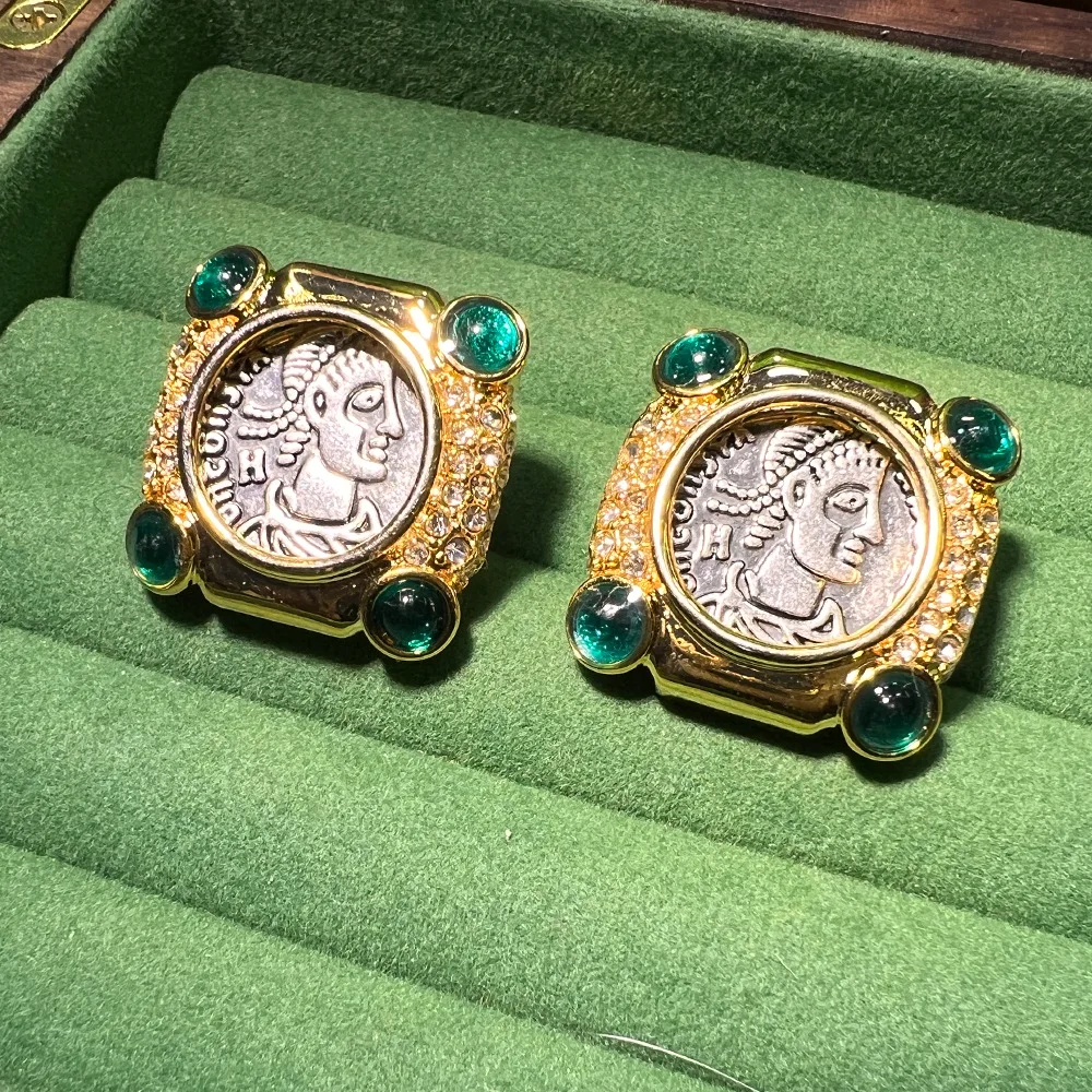 Ancient coin brass plated real gold head stud earrings vintage medieval niche design versatile S925 silver needle earrings batch