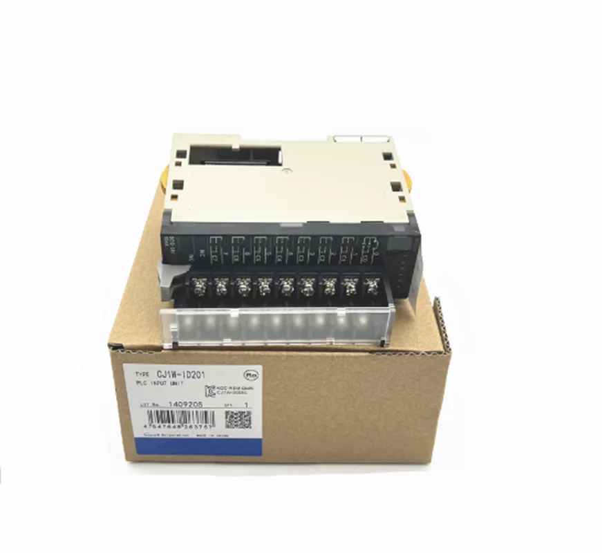 New original spot CJ1W-ID201 12-24VDC 8 input point I O PLC module, one year warranty