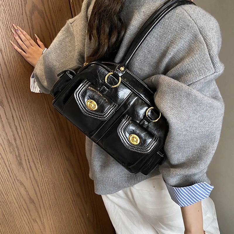 حقيبة كتف نسائية جديدة ذات سعة كبيرة وسادة للتنقل حقائب يد للسيدات عالية الجودة غير رسمية بجيوب متعددة حقيبة يد محمولة بولسا