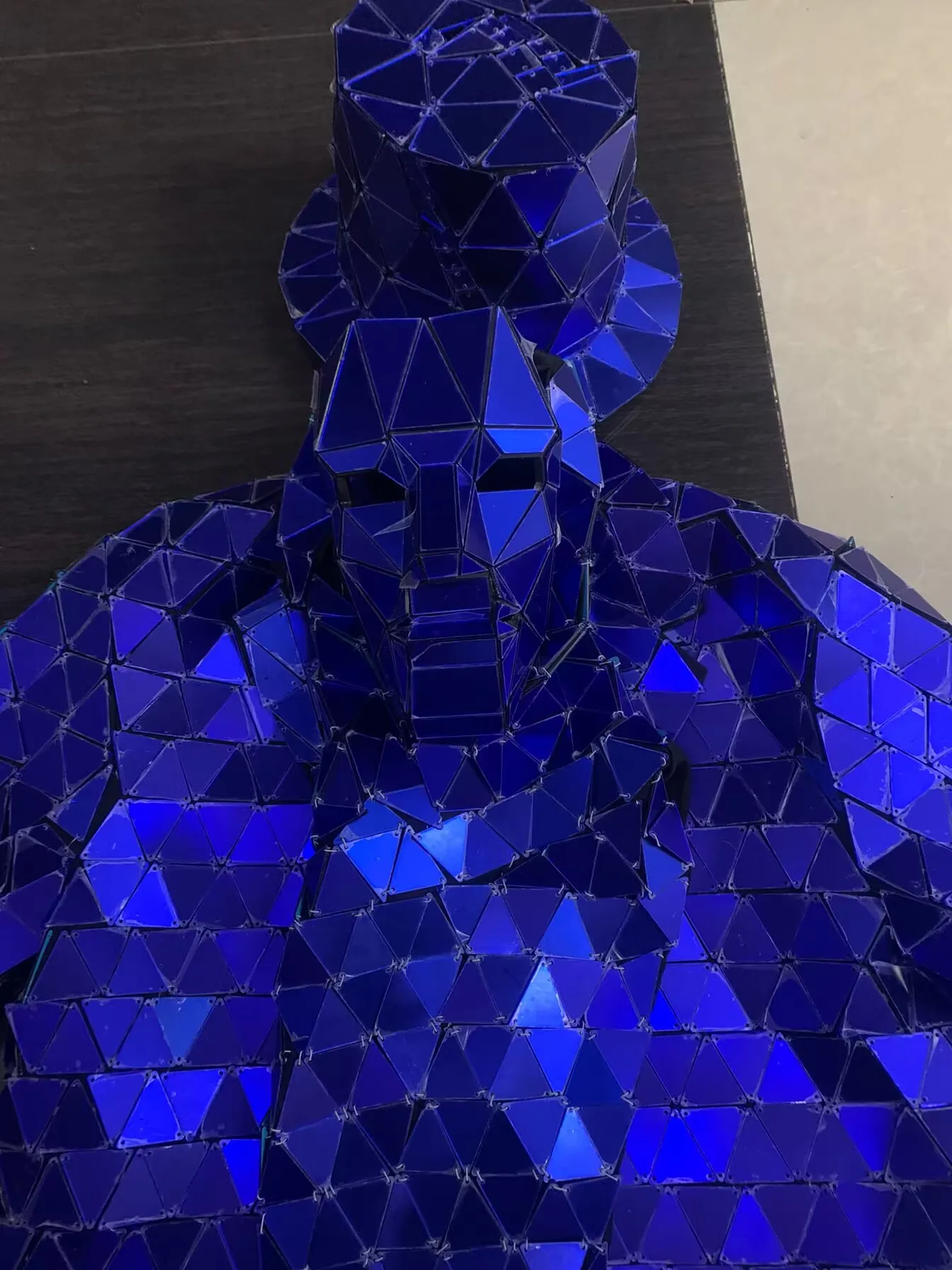 Niebieskie lustra Męskie kostiumy tancerzy srebrny kostium lustrzany pokaz sceniczny robot kostiumy taneczne impreza halloween taniec laserowy