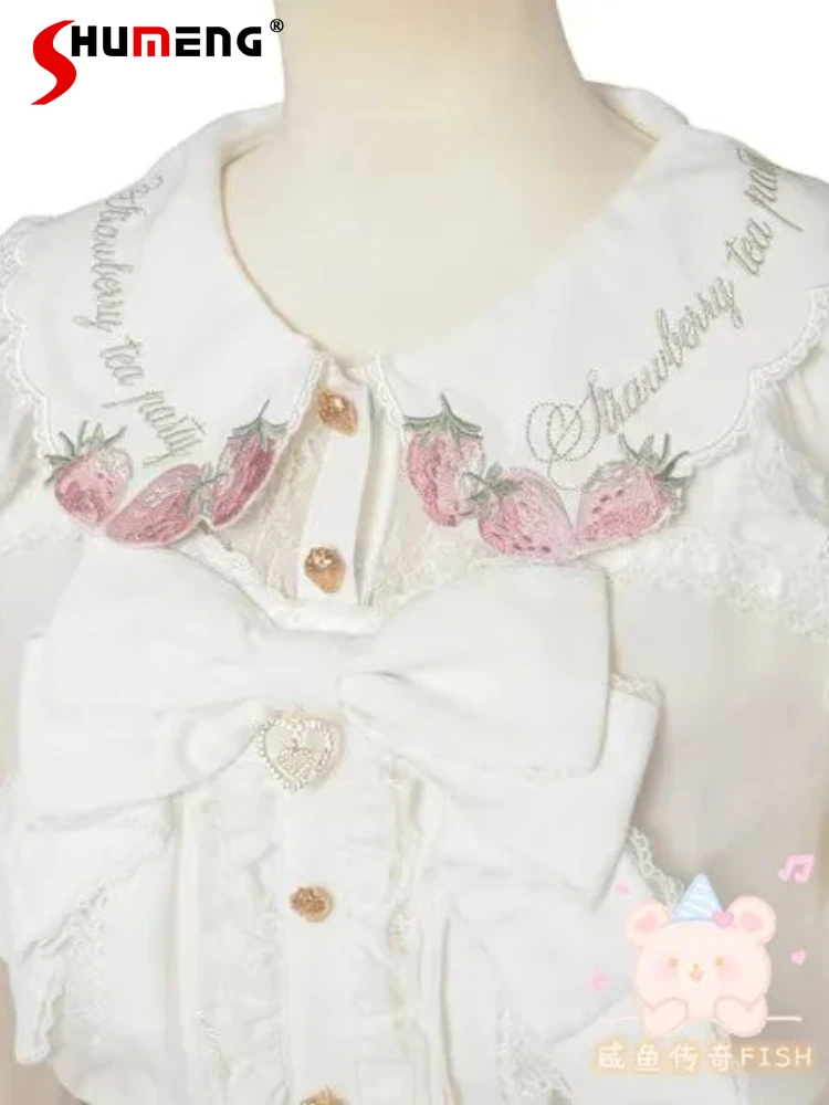 

Блузки Лолиты в японском стиле Mines, клубничная вышивка, кукольный воротник с бантом, милые кружевные рубашки с длинными рукавами LIZ для женщин, осень