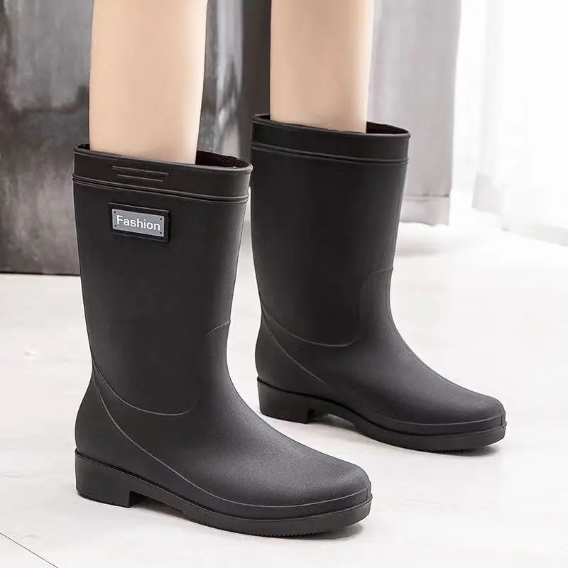 Neue Damen High Top Mid-Calf Low Heel Regens chuh weiche Sohle rutsch feste wasserdichte abnehmbare Baumwoll bezug Arbeits schuhe