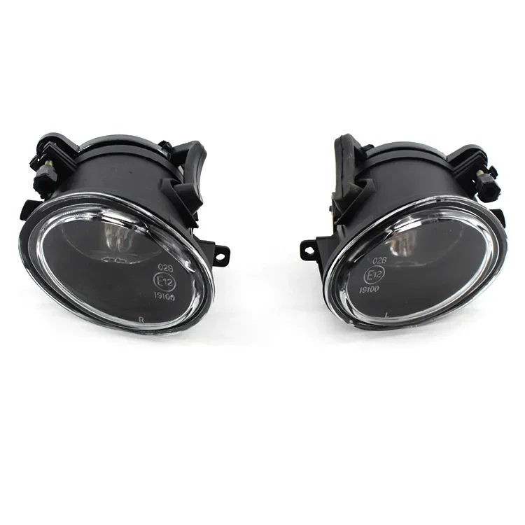 

Applicable To 01-06 E39 E46M3 Fog Lamp Headlamp Fog Lamp Bumper Lamp 63177894017