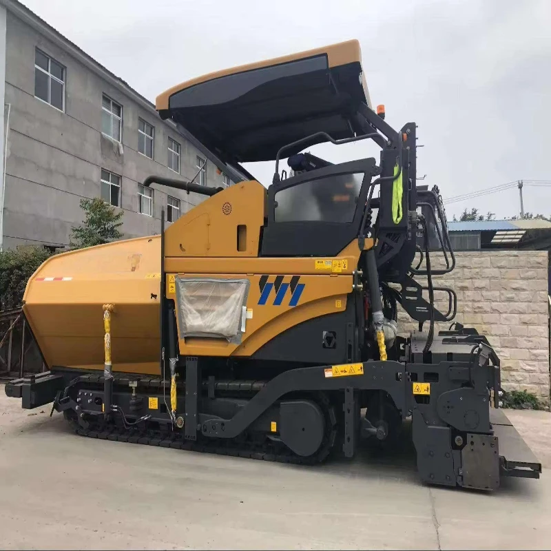 RP405 Small Crawler Type Asphalt Concrete Paver with Max Paving Width 4500mm