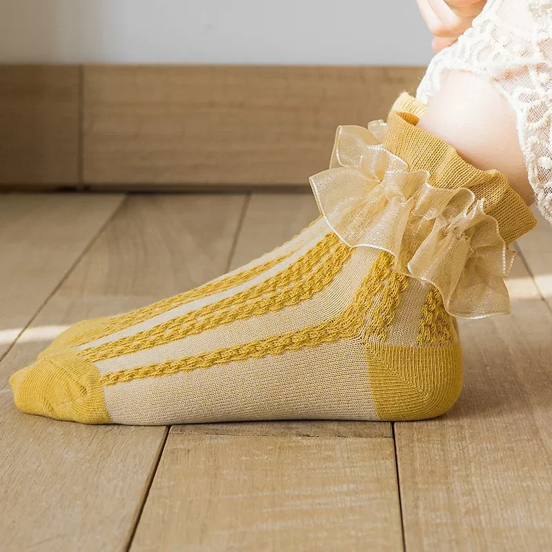 Chaussettes en maille respirante à volants en dentelle pour enfants, chaussettes d'école en coton pour enfants, chaussettes de princesse pour filles, chaussettes courtes blanches pour tout-petits, belles chaussettes de danse pour bébé