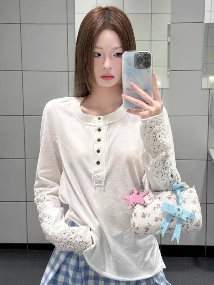 

Lace Embroidery Patchwork Y2k Aesthetic T-shirt Women Streetwear Button Grunge Loose Tshirts 2026 Spring Streetwear Casual Tees