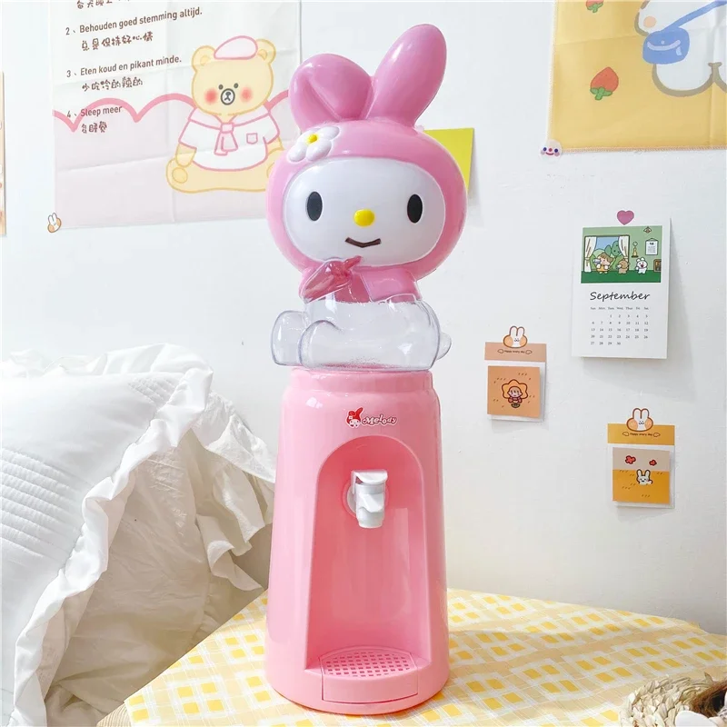 2L การ์ตูน Kawaii Sanrio Hello kittys My Melody Desktop เครื่องจ่ายน้ำน่ารักคู่ความงามของเล่นความจุขนาดใหญ่สำหรับเด็กผู้หญิงของขวัญ