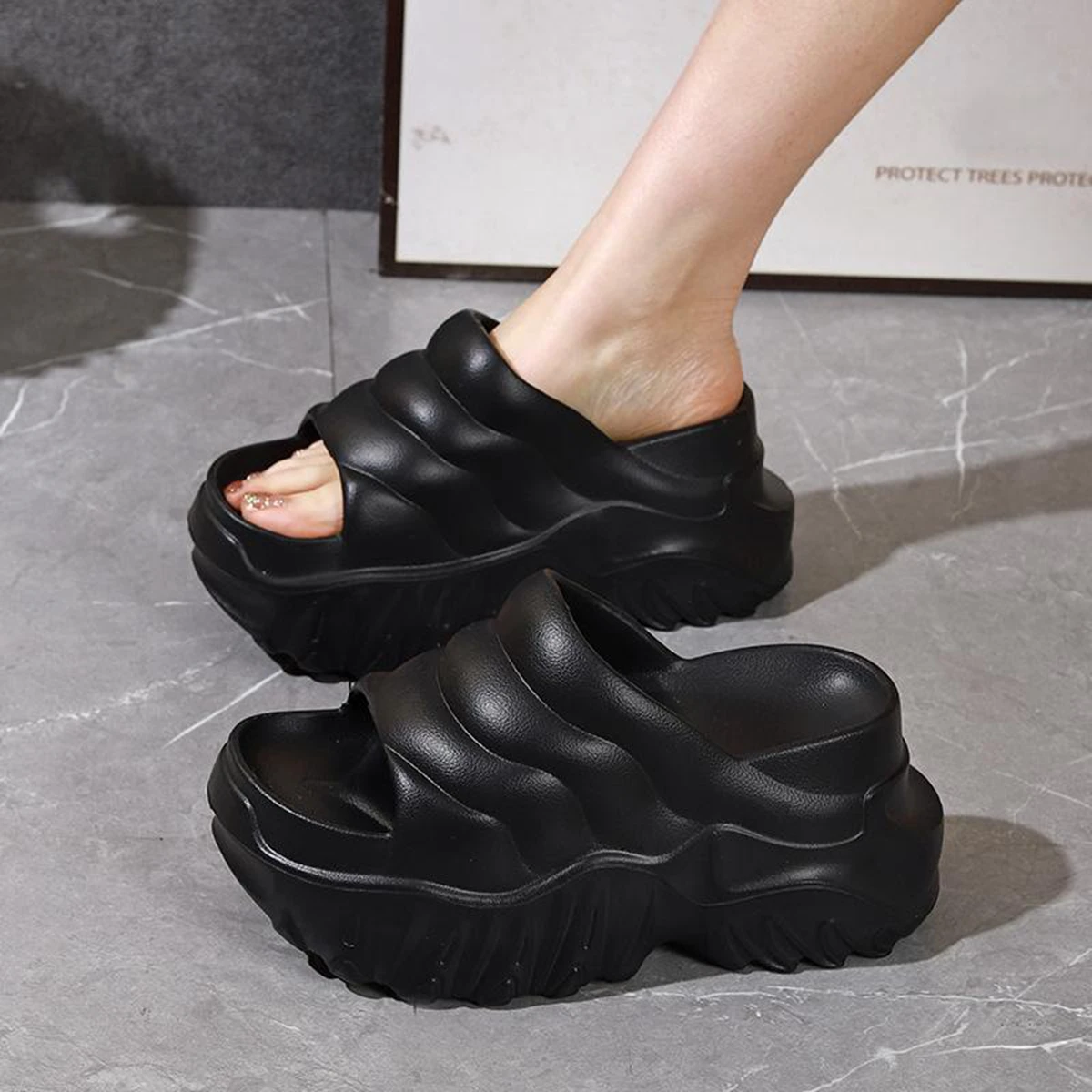 9cm Women Summer Slippers Shoes On Chunky High Heel Shoes 2024 New Hot Elegant Lady Platform Sandals