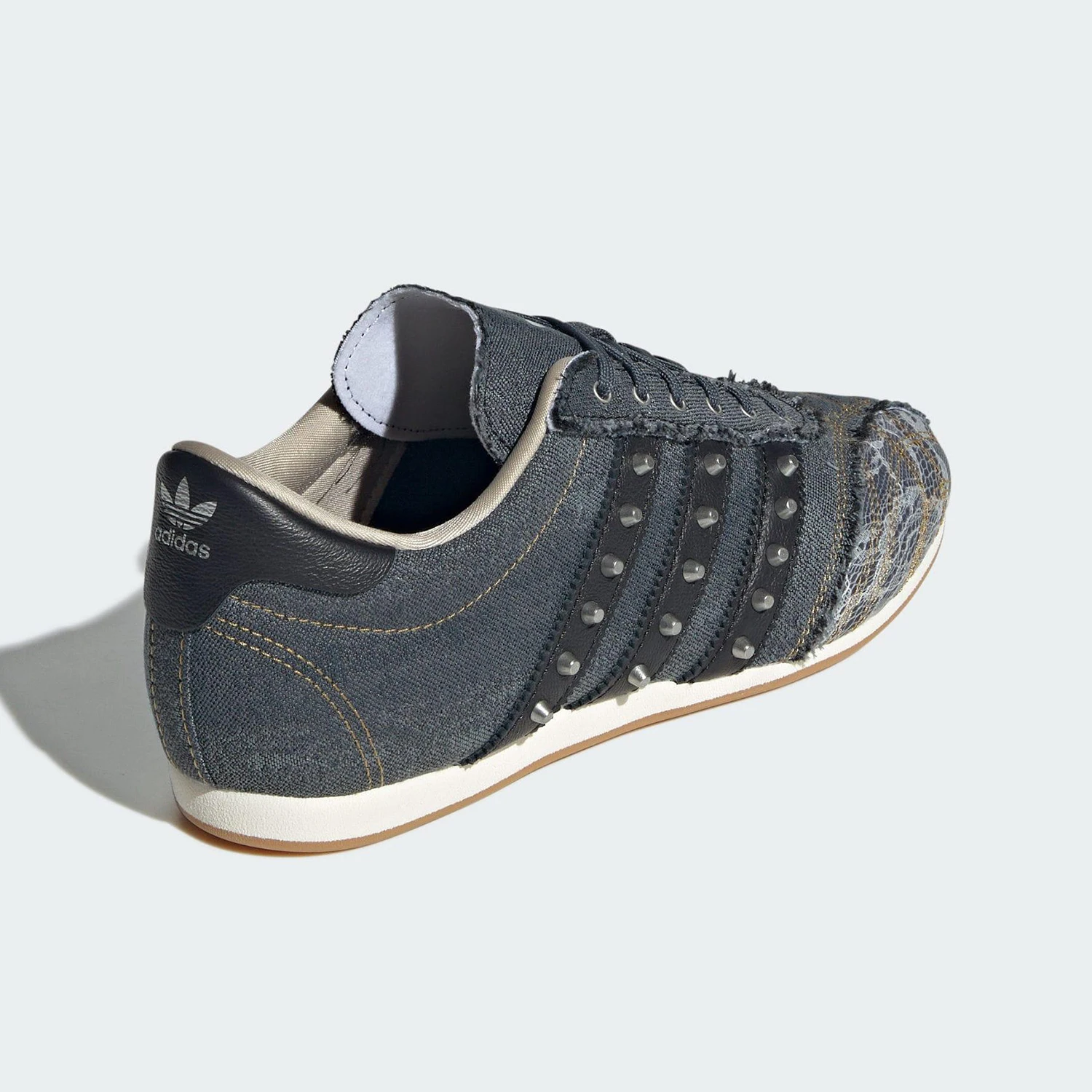 Adidas Authentic Three Leaves - огляд і ціна Women'S Accessories Adidas