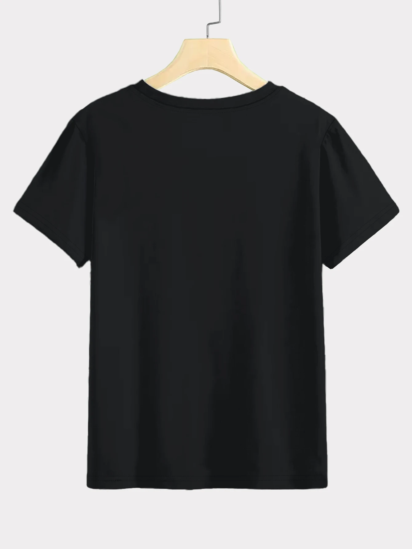 Women's Black Short-sleeved T-shirt with A Unique Skull Print.graphic T Shirts Aesthetic Clothes Summer Streetwear Personality