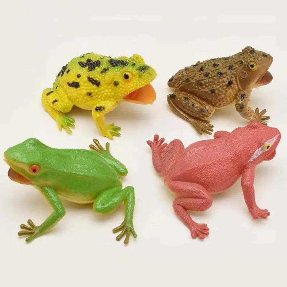 Plastic Simulation Frog Toy Realistic Texture Interactive Frog Squeak Toy Multiple Colors Lifelike Appearance Toad Figurine