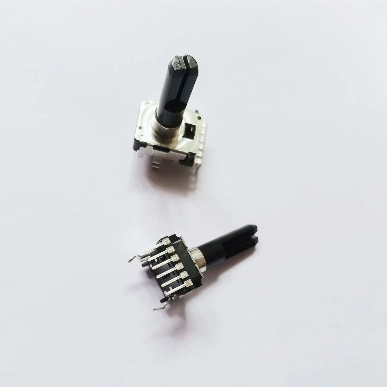 Original new 100% RK12 mixing console gain potentiometer 6pin A10K A20K B50K B10K B20K AC10K (SWITCH)