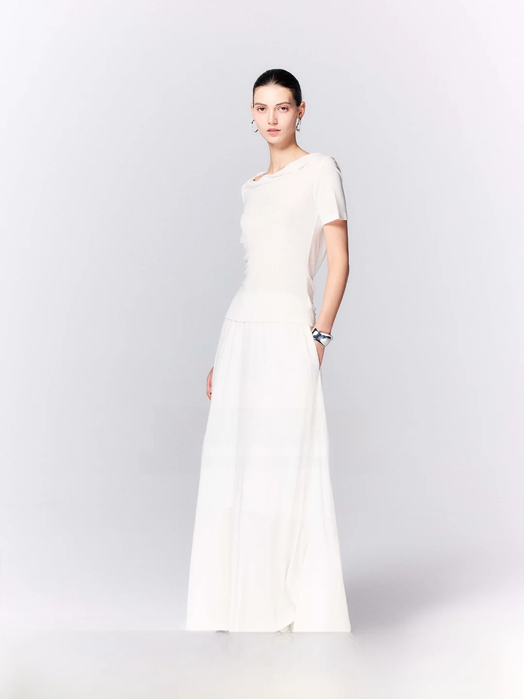 

Luna7xi Summer Women's Woolen Two-Piece Set Shoulder Bared Top Half-length Skirt Long Dress Fashionable Commute Style