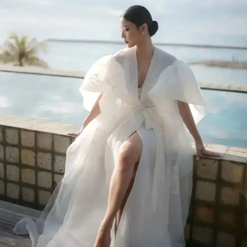 

Organza White Bridal Nightgowns V Neck Wedding Pajamas Front Split Floor Length Customized Bridal Boudoir Robes