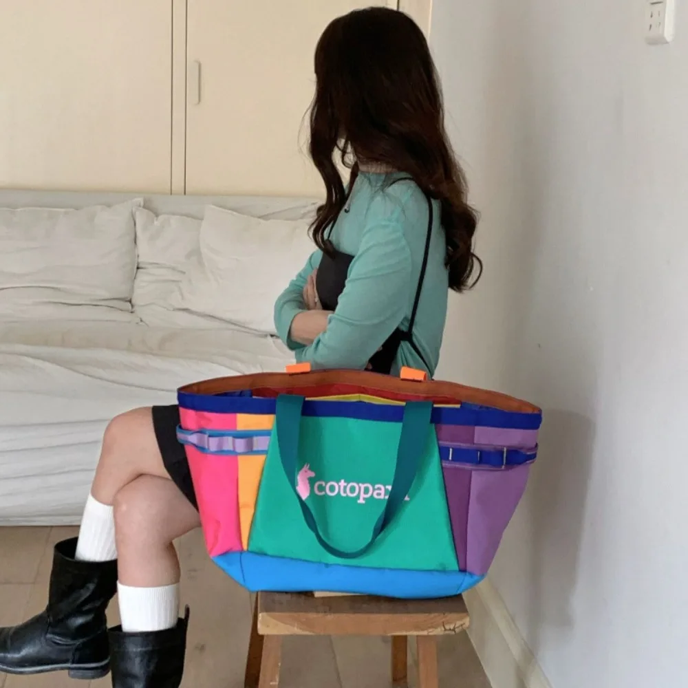 

Hot selling Coto alpaca dopamine tote bag 30L color portable large capacity outdoor travel bag 2025