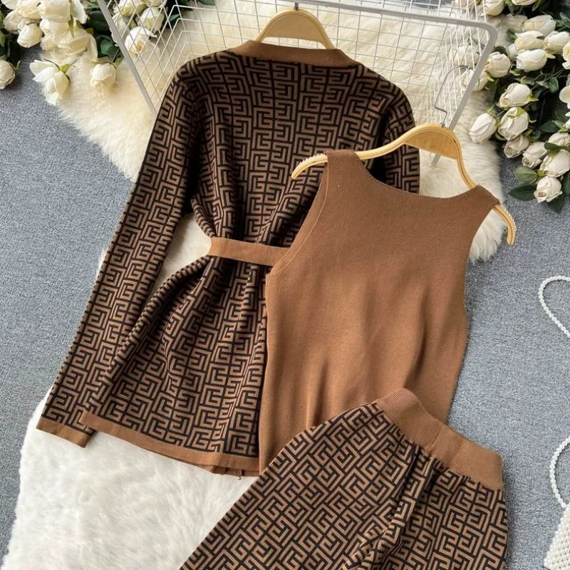 Conjunto casual de três peças para mulheres, malha cardigan top, cintura alta e calças de perna larga, temperamento elegante e casual