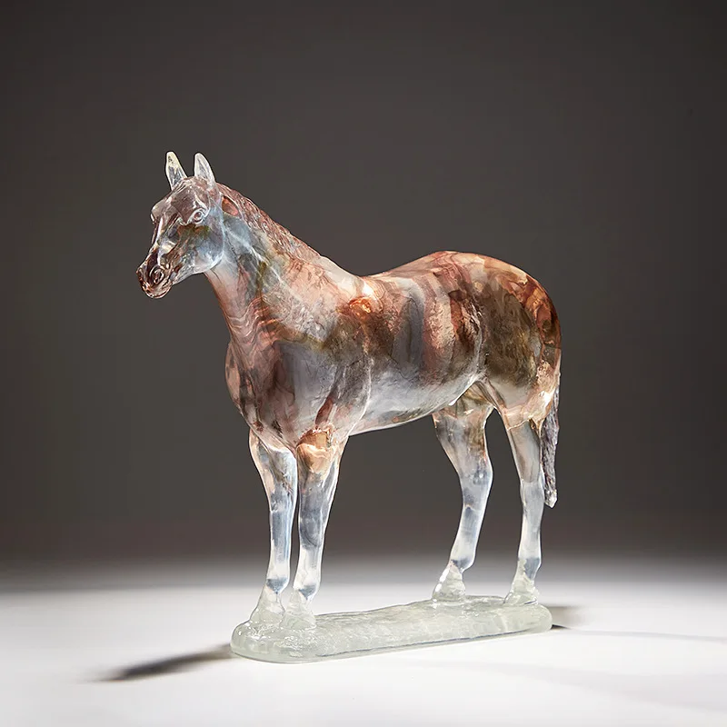 Luxurious high-end fortune-bringing horse ornament for living room, office, wine cabinet decoration, 