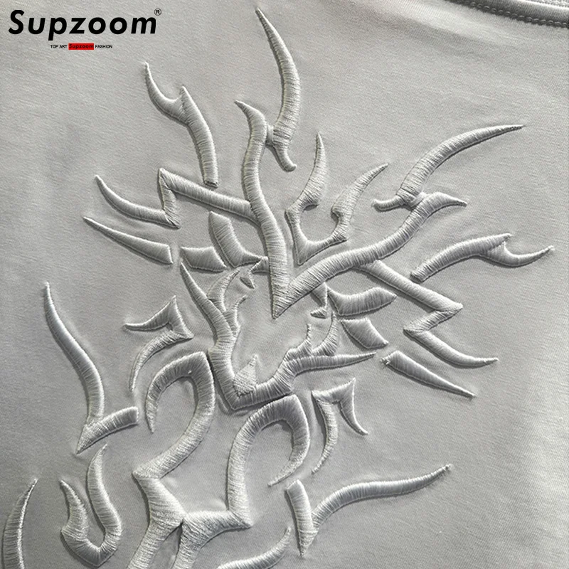 Supzoom New Arrival Summer Top Fashion Embroidery Neutral Short O-neck Casual Hip Hop Heavy Texture Cotton Ins Loose Men Tshirt