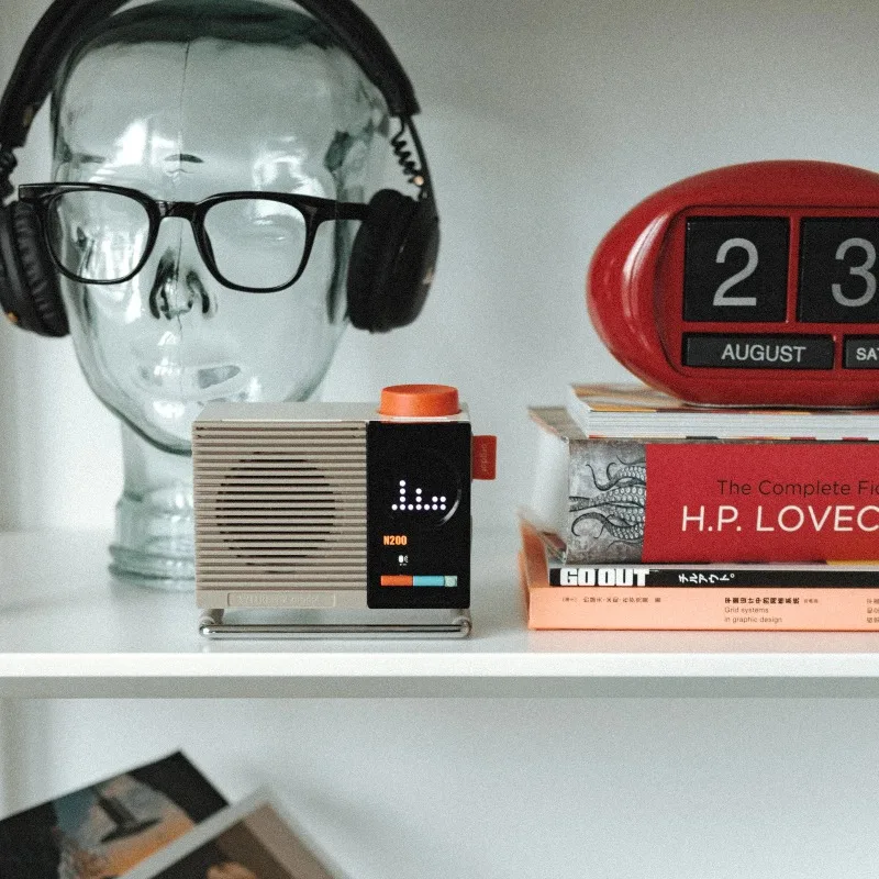 

Syitren N200 Настольный Bluetooth-динамик в сборе Веселый матричный экран Инструмент Свет HIFI Качество звука Малый объем Музыка