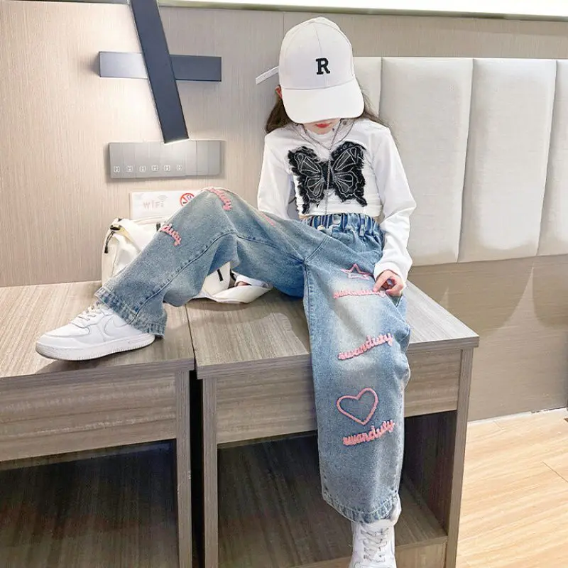 2024 Kids Fashion Long Jeans Girls School Wide Leg Pants with Heart Star Design Casual Loose Children Korean Style Trousers