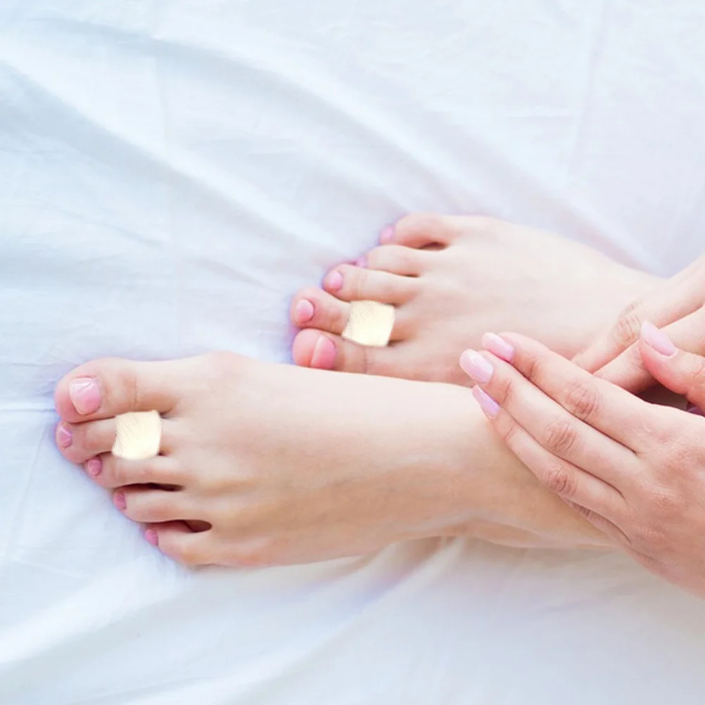 

2Pcs Comfortable Toe Separators for Women Woolen Spacers Pedicure Tool Non-Slip Fit for Sports High Heels Daily Use