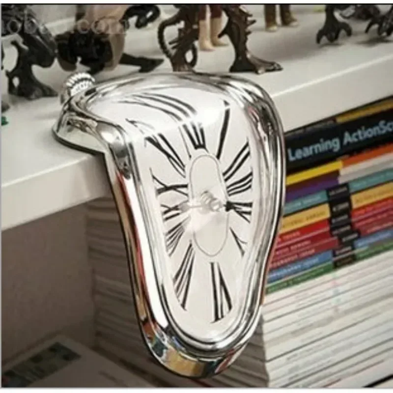 Popular Rome Gold Melting Clock Salvador Dali Watch Melted Clock for Decorative Home Office Shelf Desk Table Funny Creative Gift