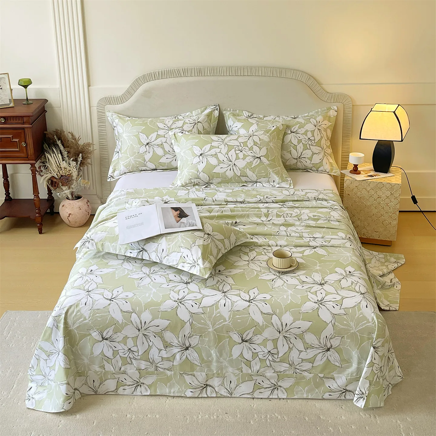 100% Cotton Flat Sheet, Soft Breathable Floral Print Top Sheet, Wrinkle Resistant Fade Resistant All Season Bedding 1/2 Person