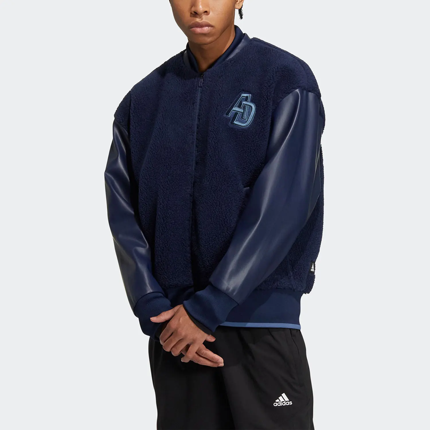 

Adidas Официальная весенняя новая мужская повседневная свободная куртка IB2726