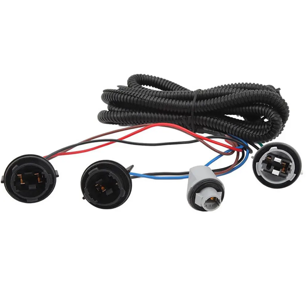 

2pcs Tail Light Wiring Harness Kit For Chevy Silverado 1500 1500HD 2500HD 3500 2003-2007 Rear Lamp Wiring Harness Accessories