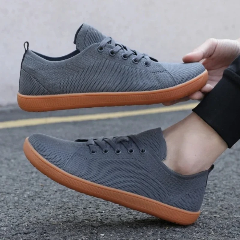 Chaussures minimalistes unisexes larges pour hommes et femmes, idéales pour la course en sentier et la marche en extérieur. Légères et respirantes._voghion.com