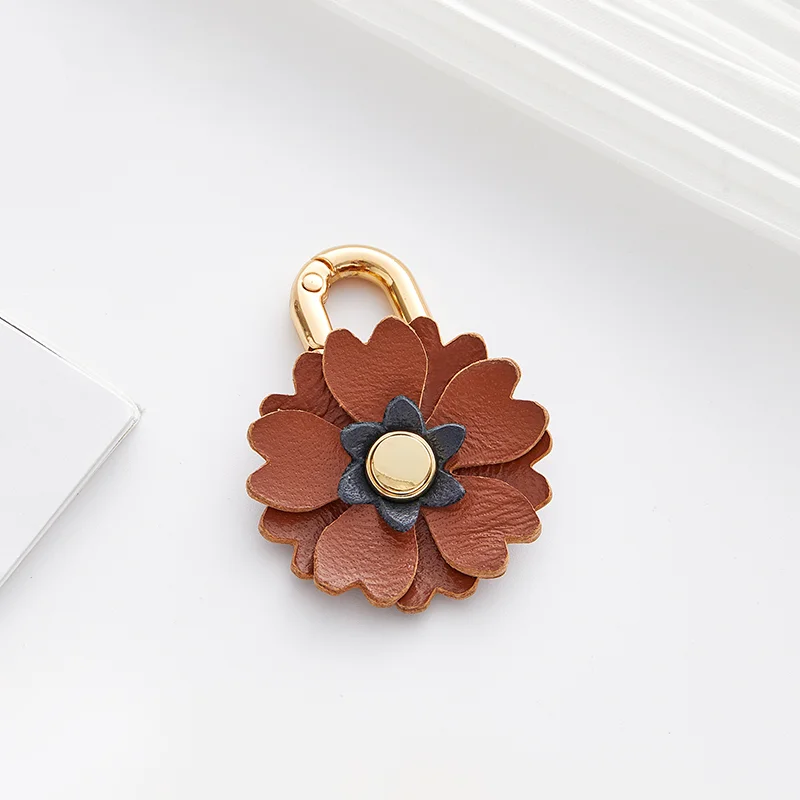 Leather Flower Bag Charm for Women Bag Fashion High-End Exquisite Workmanship Bag Decoration Bag Accessories