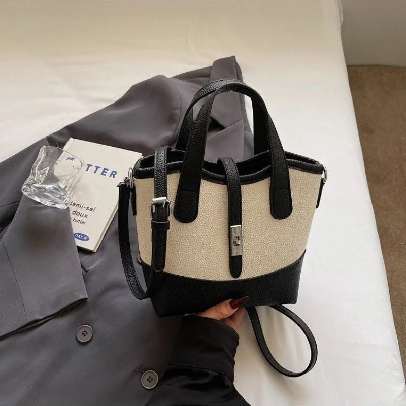 

Fashionable Women's Crossbody Bag With Premium Leather And Famous Designer Style Showing Paris Look​