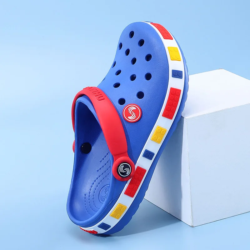 Cute Summer Hole Shoes kids Non-Slip Children's Beach Slippers Outdoor Sandals Soft Bottom Garden Slippers EVA Baotou Clogs