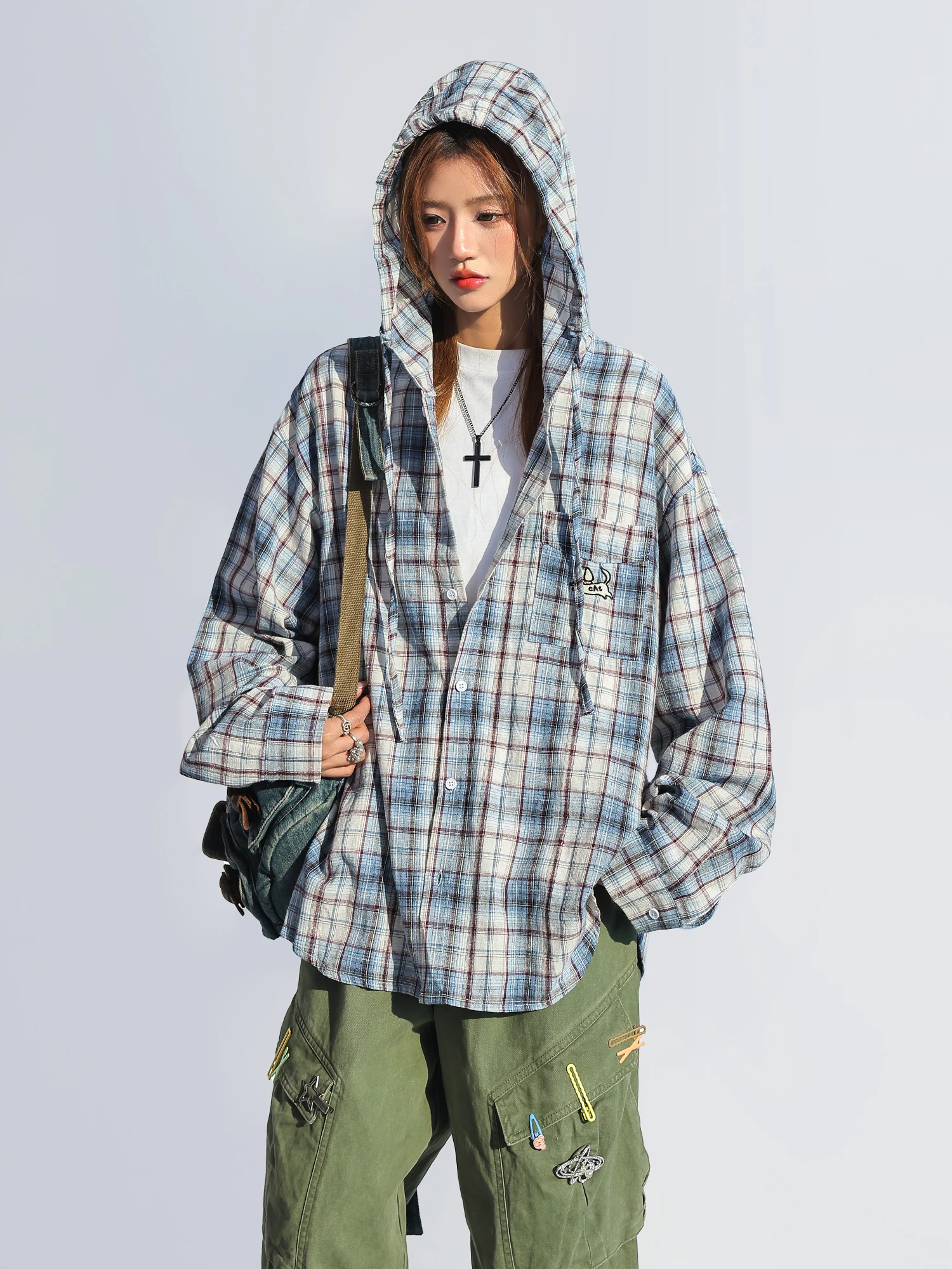 

Весенняя женская рубашка-куртка Chant2nd в клетку с капюшоном и длинными рукавами, с вышивкой в виде собачки, повседневная, свободного кроя, из дышащего хлопка