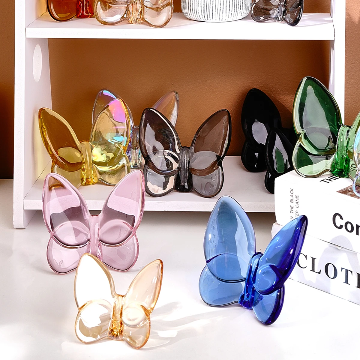 1 STÜCK, ein farbiges Glasmaterial, Kristall, schmetterlingsförmiger Desktop-Dekoartikel