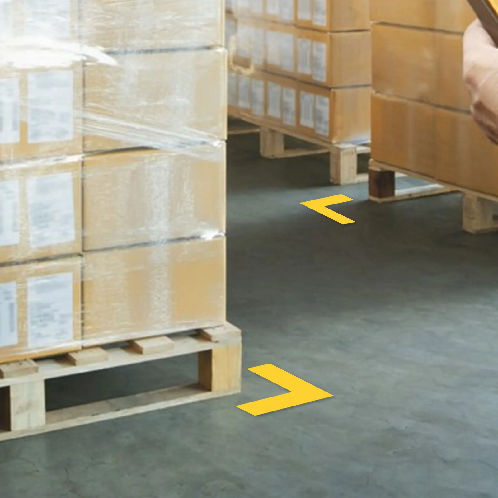 8Pcs L-Shaped Floor Marker Tapes Heavy Duty Anti-Slip Positioning Stickers for Workplace Location Identification