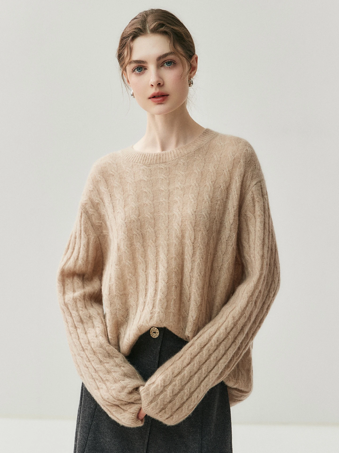

Ladies' Camere Sweater round Ne Twist Loose Knitted Faion Warmth Color Versatile Top Commute Korean Sle Thien...